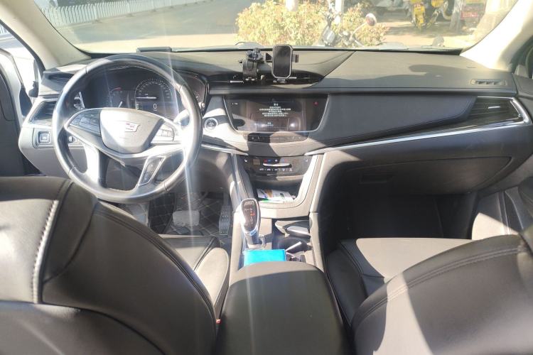 Used Cadillac XT5 2016 25T Luxury Model