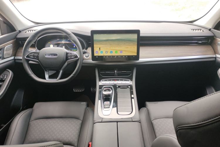 Used Skyworth HT-i 2024 Struggle Edition