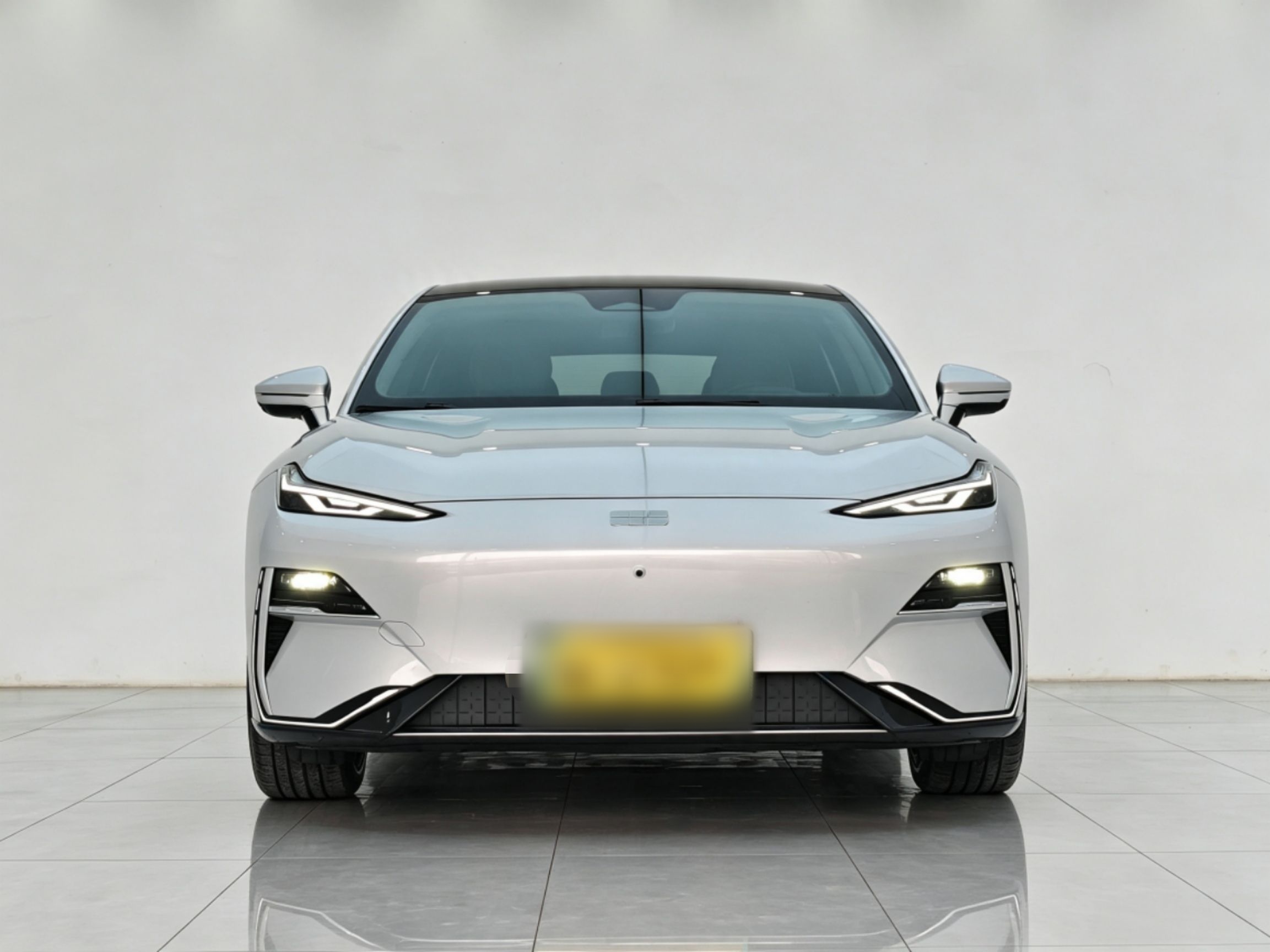 Geely Galaxy E8 2024 550 km Range Rear-Drive MAX — снимка 12