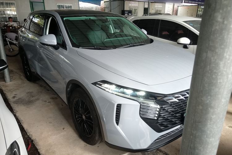 Used Venucia V 2023 260T Idol Edition Pro
