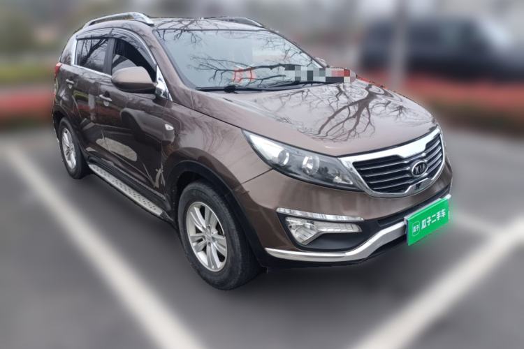 Used Kia Sportage R 2012 2.0L Automatic Two-Wheel Drive GL Trim Front Right 45 Deg