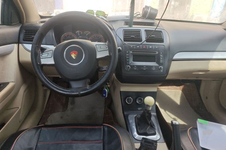 Used Lotus L5 2011 Sedan 1.6L Manual Fashion Edition