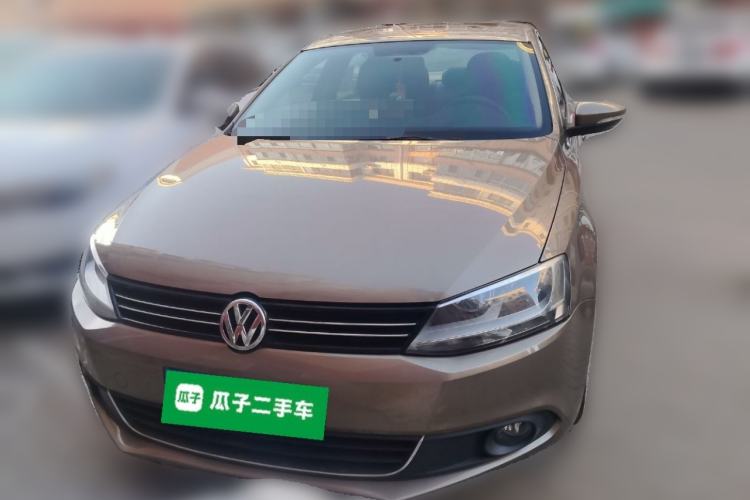 Used Volkswagen Sagitar 2012 1.6L Manual Comfort Model Front