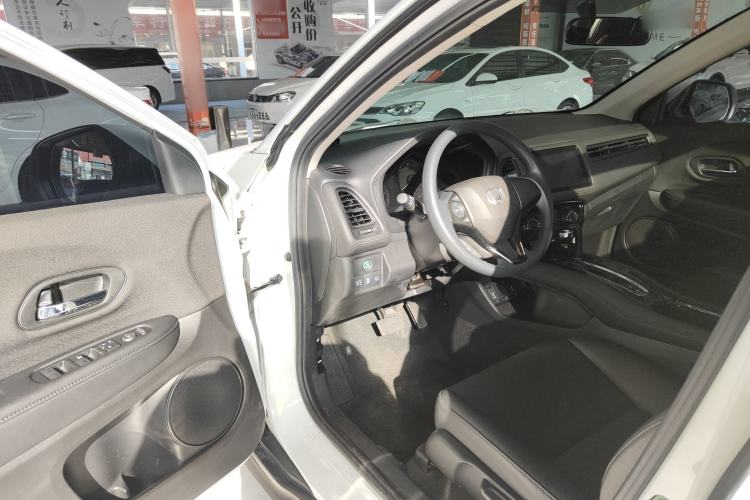 Used Honda Vezel 2020 1.5L CVT Pioneer Edition