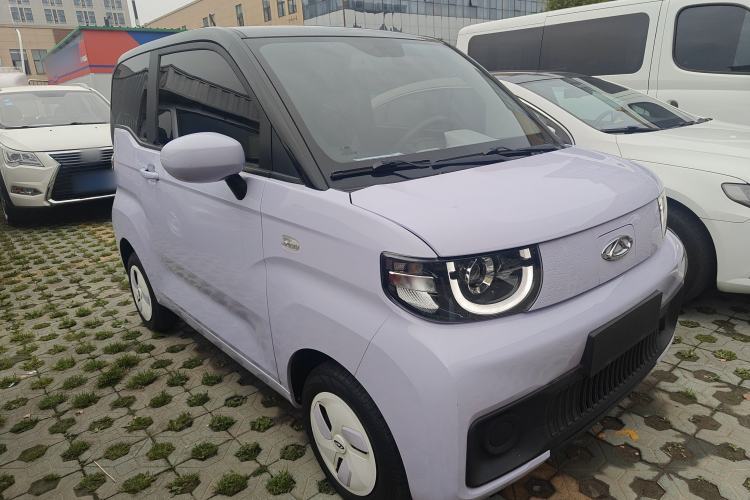 Used Chery QQ Ice Cream 2022 120km Conical Shape Lithium Iron Phosphate Front Right 45 Deg