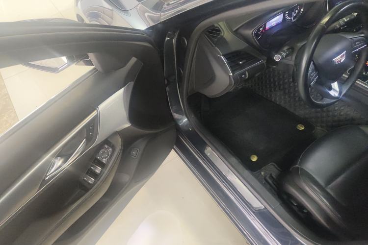 Used Cadillac CT5 2021 Revised 28T Luxury Version Driver Seat