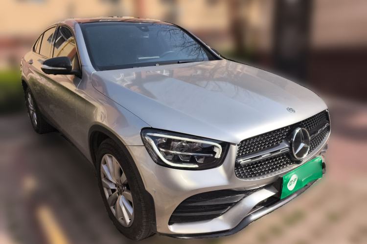 Used Mercedes-Benz GLC Coupe 2020 GLC 260 4MATIC Coupe SUV Front Right 45 Deg