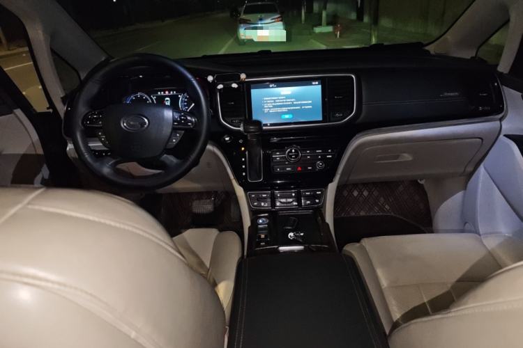 Used GAC Trumpchi M8 2018 320T Luxury Edition Center Console