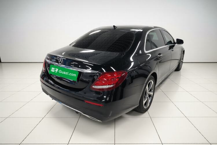 Used Mercedes-Benz E-Class 2019 E 300 L Sporty and Stylish Model