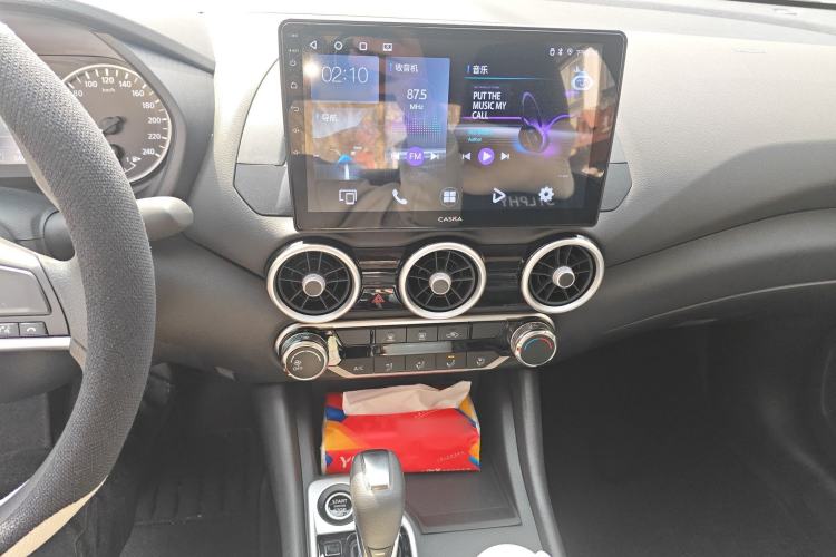 Used Nissan Sylphy 2026 Model 1.6L CVT Worry-Free Edition Audio And AC Panel