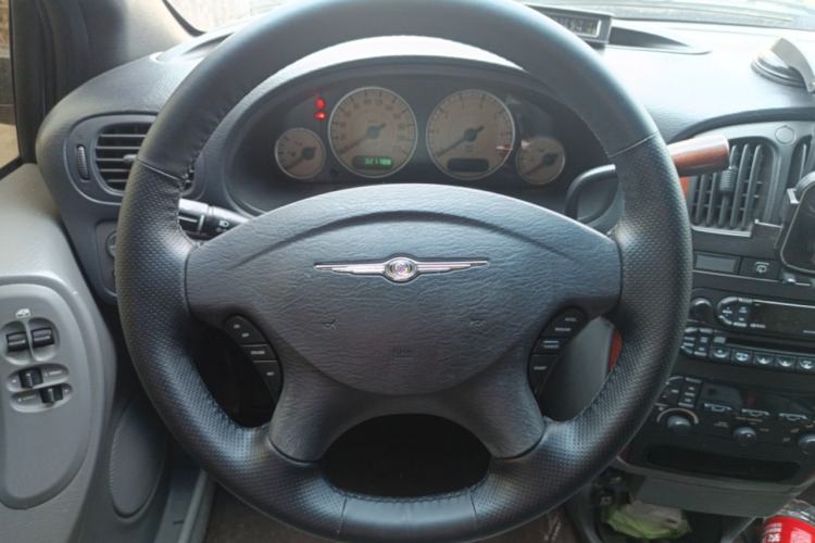 Used Chrysler Grand Voyager  Steering Wheel