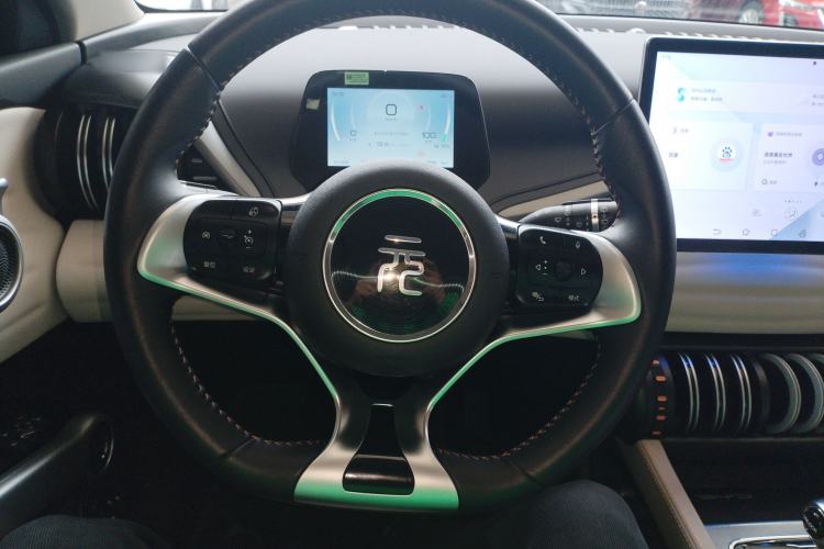 Used BYD Yuan PLUS 2024 Honor Edition 510KM Leading Model Steering Wheel