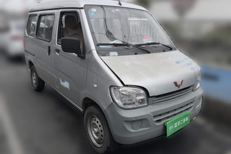 Used Wuling Zhiguang 2015 1.2L Practical LS-I Model