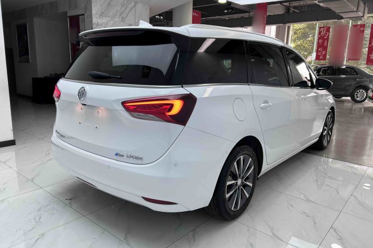 Used Buick GL6 2021 323T Mild Hybrid Connect Prestige Model
