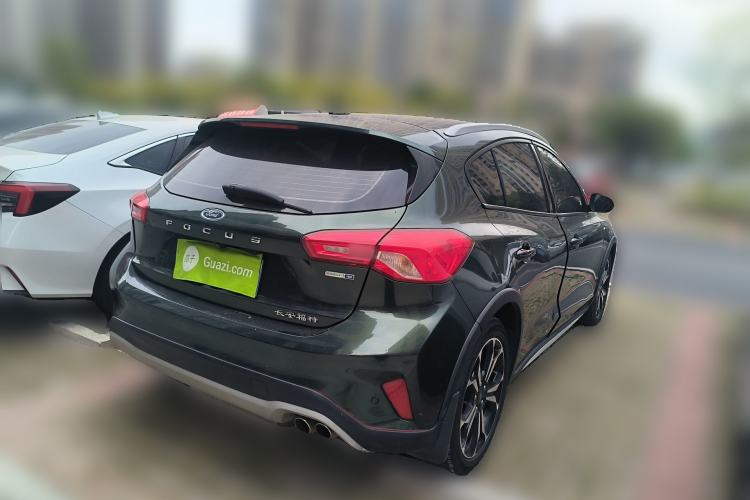 Used Ford Focus 2020 Hatchback EcoBoost 180 Automatic Titanium Edition