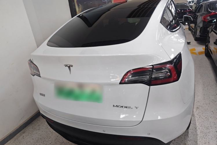 Used Tesla Model Y 2022 Rear-Wheel-Drive Version