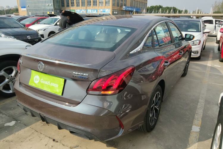 Used MG 5 2023 180 DVVT CVT Luxury Edition