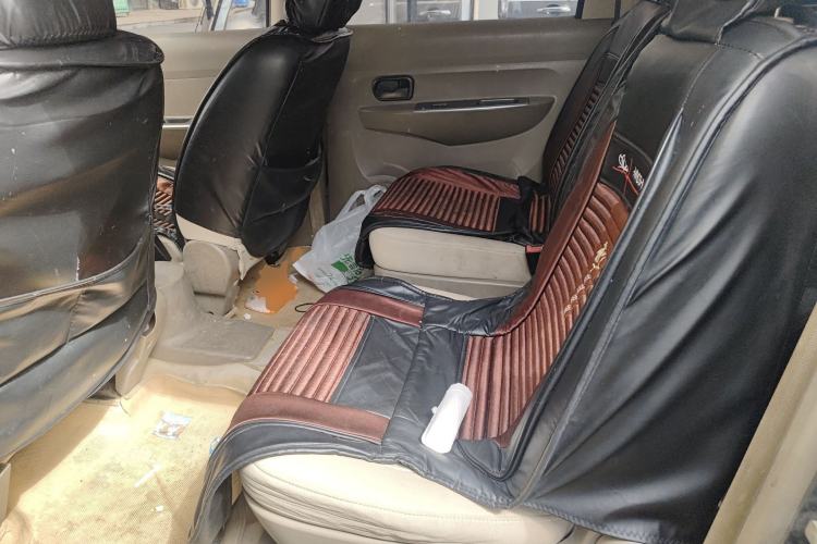 Used Wuling Hongguang 2014 1.2L Standard Model China IV