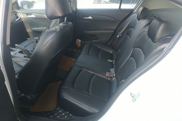 Used Chevrolet Cavalier 2018 320 Automatic Enjoyment Sunroof Edition
