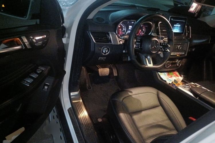 Used Mercedes-Benz GLE Coupe 2015 GLE 320 4MATIC Coupe SUV
