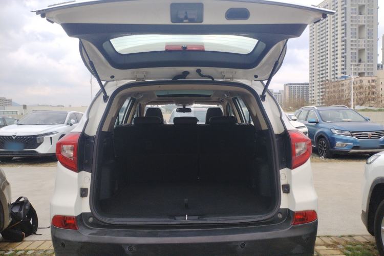 Used BYD Song 2016 1.5TI Manual Luxury Model
