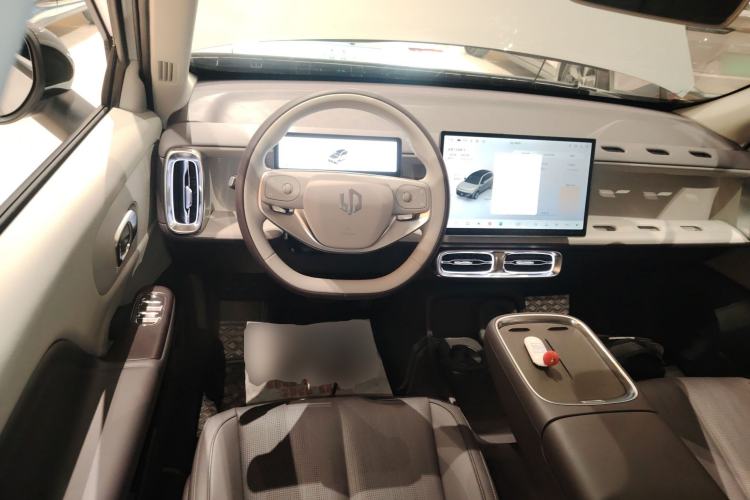 Used Leapmotor B10 2025 510 Joyful Edition
