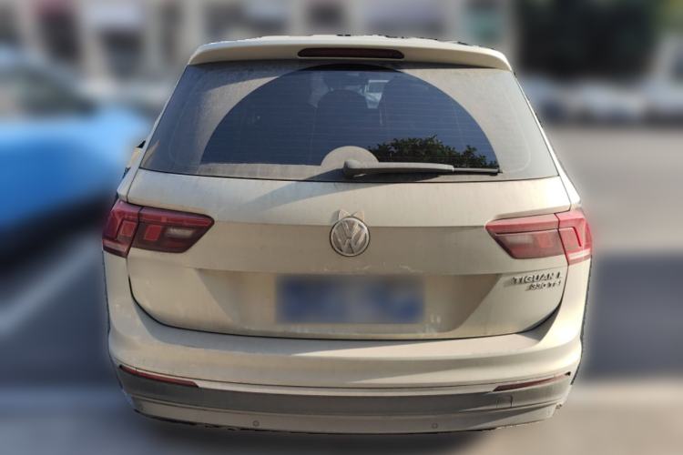 Used Volkswagen Tiguan L 2018 330TSI Automatic Two-Wheel Drive Luxury Edition Rear