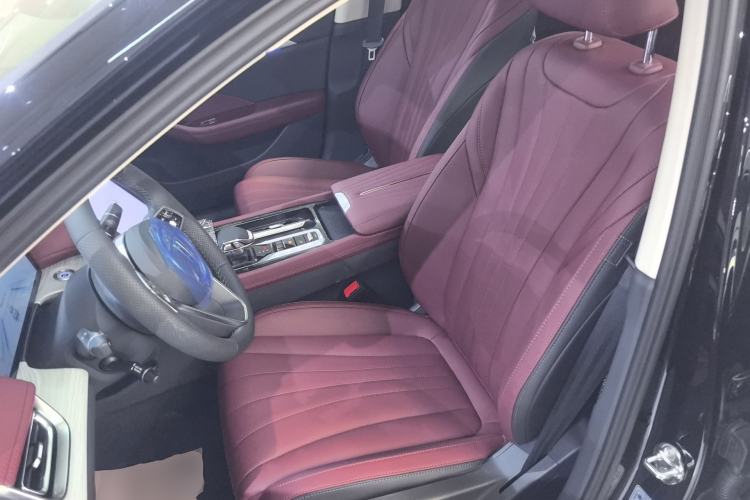 Used Hongqi H5 PHEV 2025 170 Super Hybrid Version
