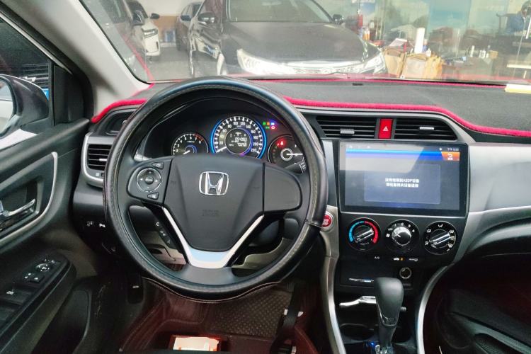 Used Honda Crider 2016 1.8L CVT Luxury Edition
