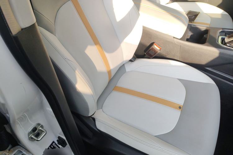 Used Dongfeng Aeolus E70 2023 Revised PRO Smart Drive Version
