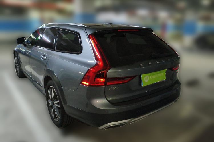 Used Volvo V90 2020 Facelifted Cross Country T5 AWD Zhiyuan Edition