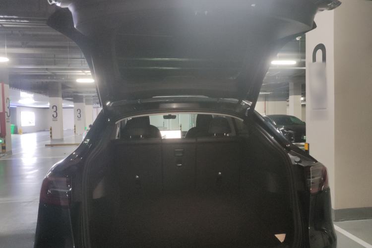 Used Tesla Model Y 2024 Rear-Wheel-Drive Version Trunk