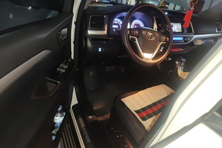 Used Toyota Highlander 2017 2.0T Four-Wheel Drive Luxury Edition 7 Seats
