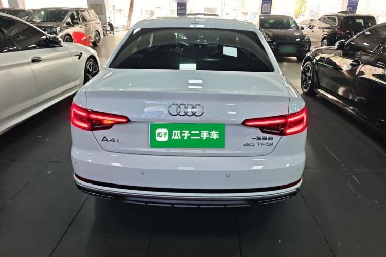 Used Audi A4L 2019 40 TFSI Fashion Edition China VI Emission Standard