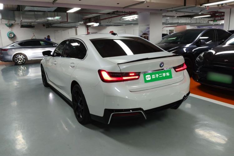 Used BMW i3 2024 eDrive 35 L
