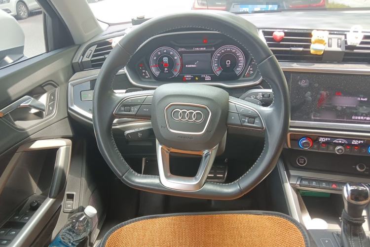 Used Audi Q3 2022 40 TFSI Fashion Dynamic Model
