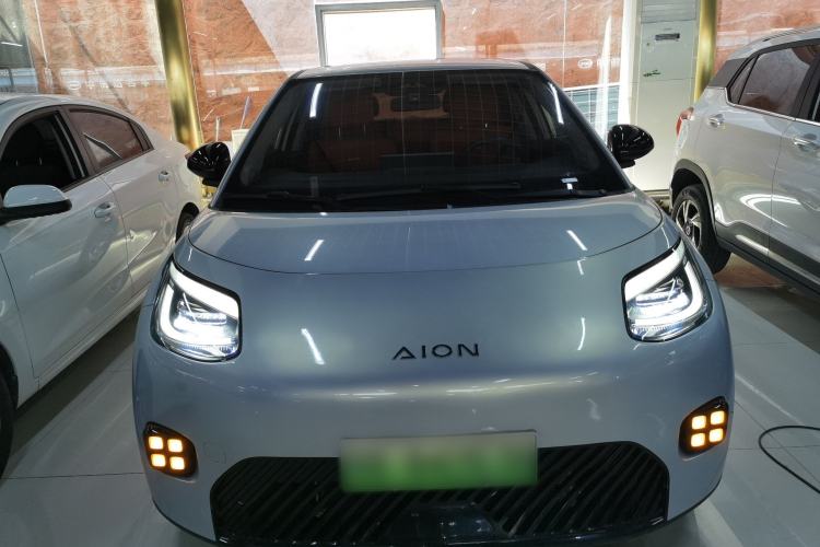 Used AION UT 2025 330 Starlight Edition
