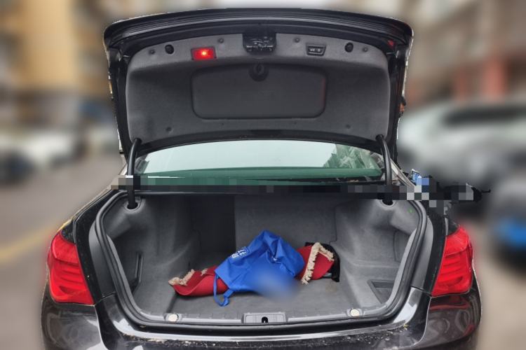 Used BMW 7 Series  Trunk