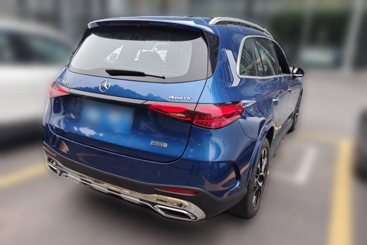 Used Mercedes-Benz GLC 2024 GLC 260 L 4MATIC Luxury Model 5 Seats Rear Right 45 Deg