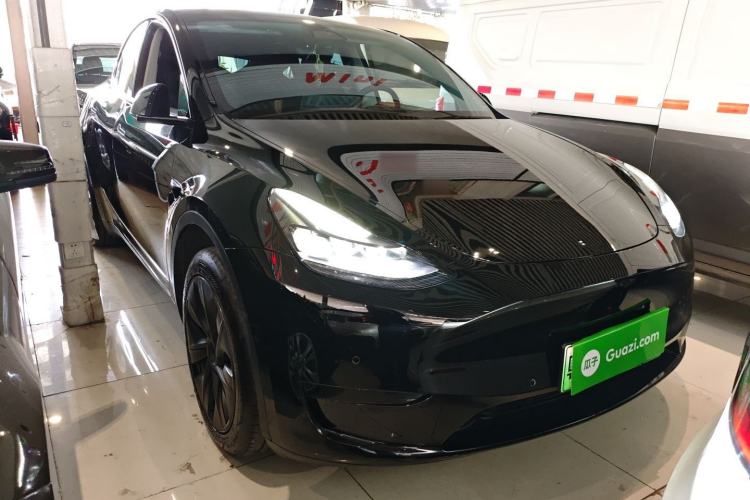 Used Tesla Model Y 2023 Rear-Wheel-Drive Version