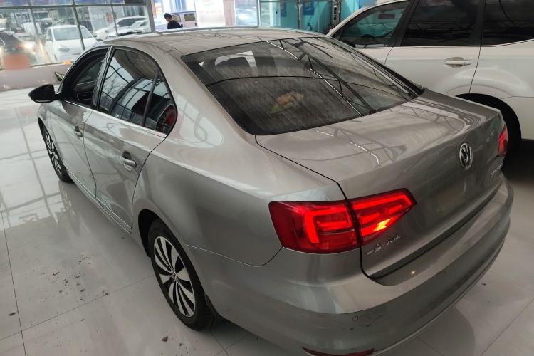 Used Volkswagen Sagitar 2017 1.6L Automatic Comfort Model Exterior 2