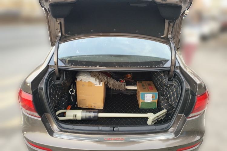 Used Qoros 3 2016 Sedan 1.6L Automatic Zhiyue Model