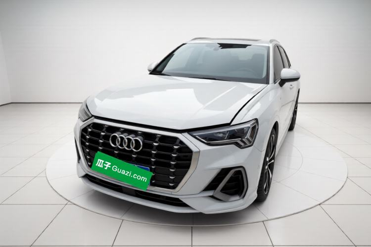 Used Audi Q3 2022 35 TFSI Fashion Dynamic Model