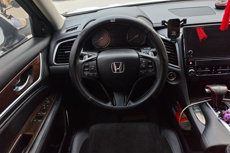 Used Honda Avancier 2017 240TURBO Two-Wheel Drive Elite Edition
