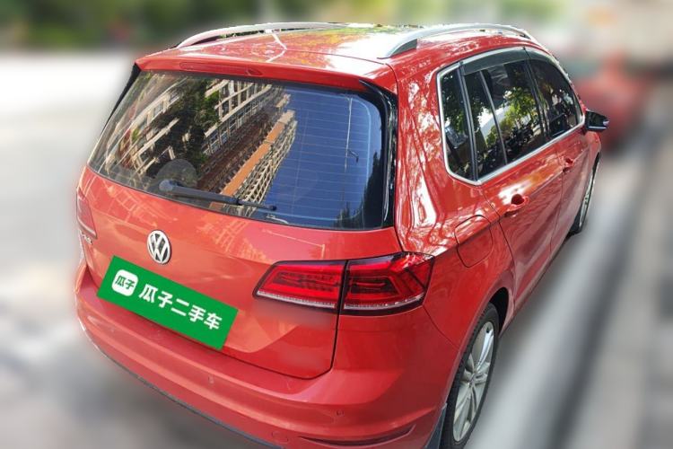 Used Volkswagen Golf Sportsvan 2016 230TSI Automatic Luxury Version Rear Right 45 Deg