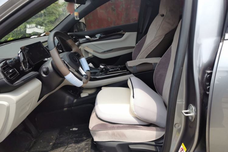 Used BYD Qin PLUS 2023 Champion Edition DM-i 55KM Leading Model Left Front Seat