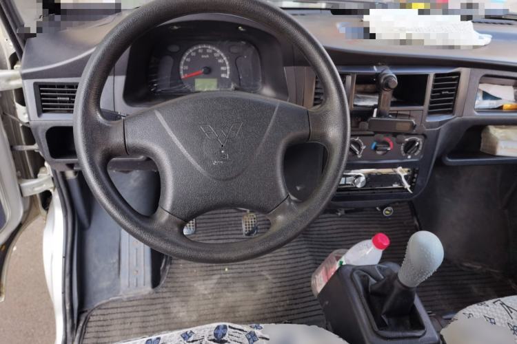 Used Wuling Zhiguang 2013 1.0L Practical Version