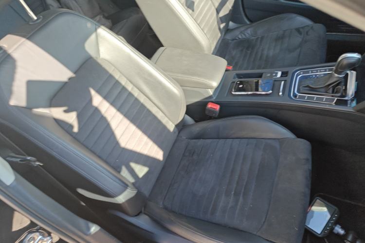 Used Volkswagen Magotan 2017 330TSI DSG Luxury Model
