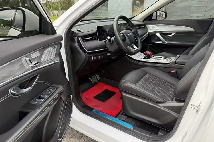 Used JETOUR X70 PLUS 2023 1.5T DCT Brave PLUS 5-Seater