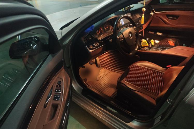 Used BMW 5 Series 2014 520Li Elegant Model